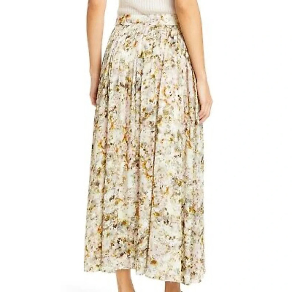 Co Collections Floral Jacquard Midi Flare Skirt Garden Print - Picture 5 of 6